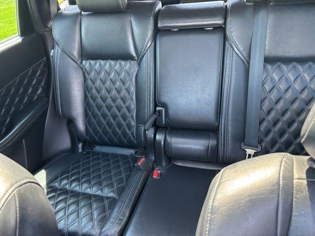 Mitsubishi Outlander  2023