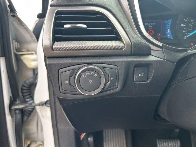 Ford Fusion Hybrid  2020