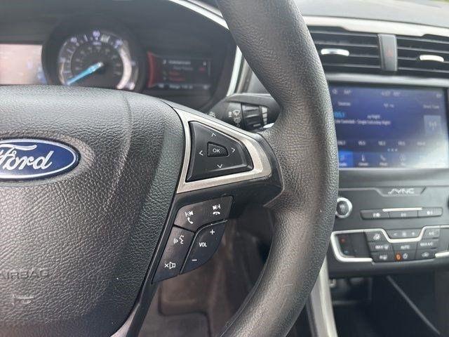 Ford Fusion Hybrid  2019