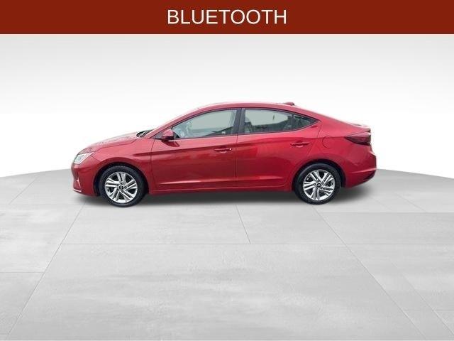 Hyundai Elantra  2020