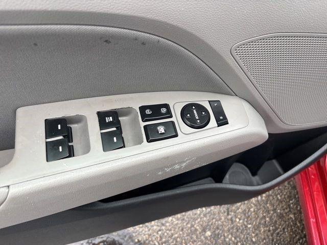 Hyundai Elantra  2020