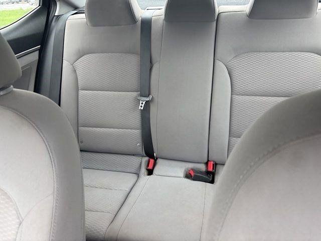 Hyundai Elantra  2020