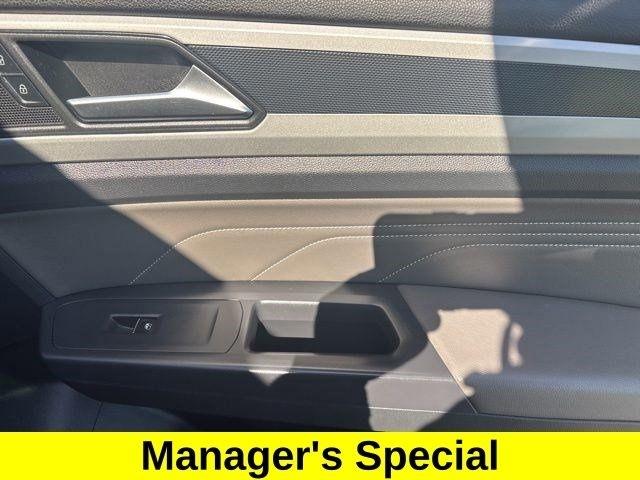 Volkswagen Atlas Cross Sport  2021