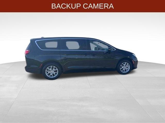 Chrysler Pacifica  2024