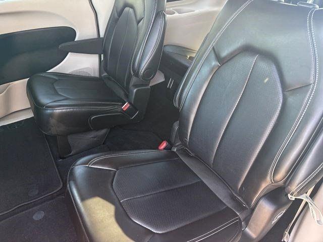 Chrysler Pacifica  2024