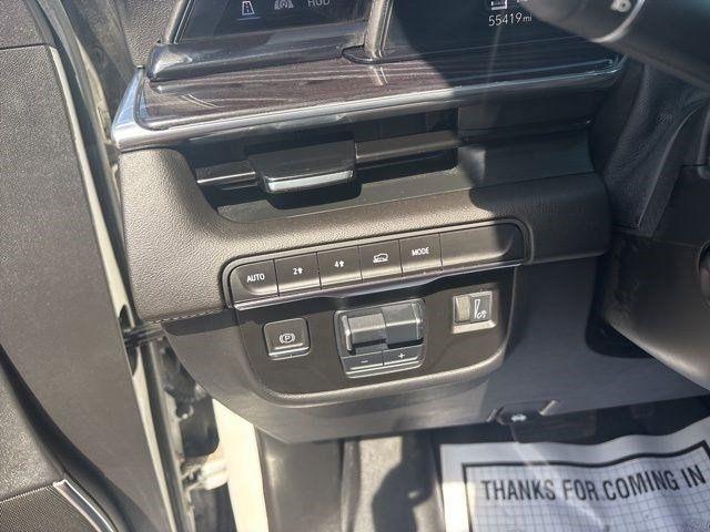 Cadillac Escalade  2021