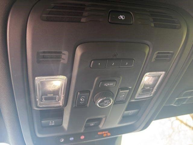 Cadillac Escalade  2021