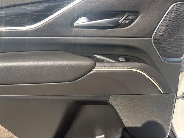 Cadillac Escalade  2021