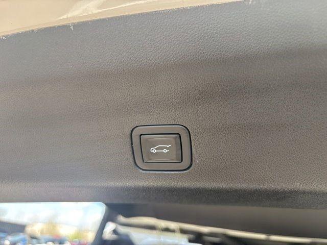 Cadillac Escalade  2021