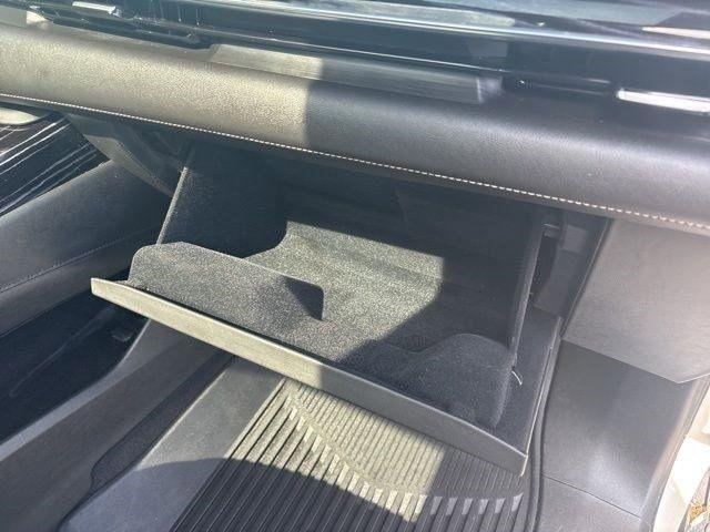 Cadillac Escalade  2021