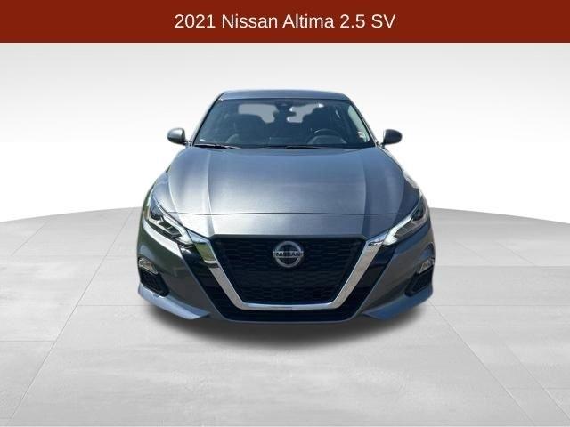 Nissan Altima  2021