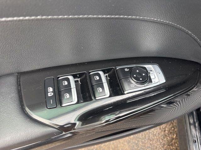 Kia K5  2023