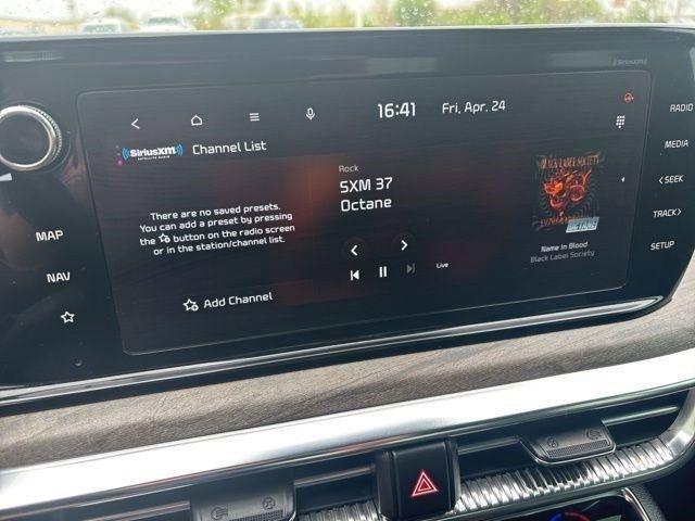 Kia K5  2023