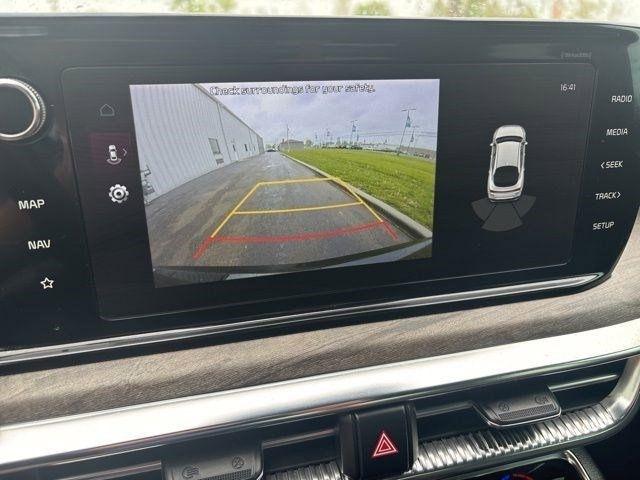 Kia K5  2023