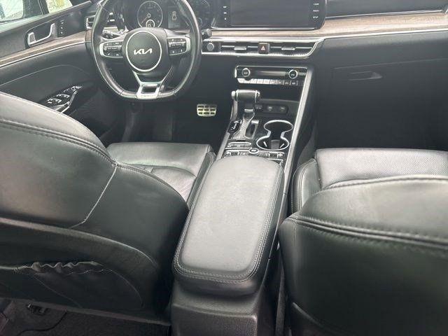Kia K5  2023