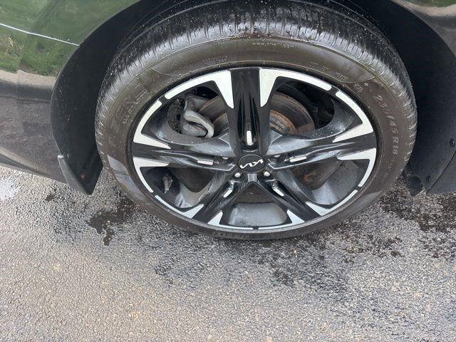 Kia K5  2023