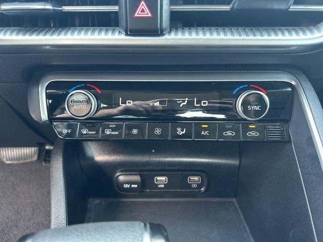 Kia K5  2023