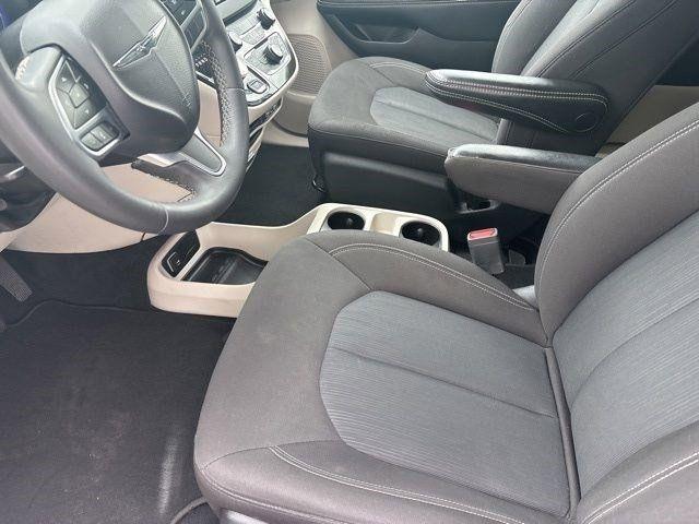 Chrysler Voyager  2023