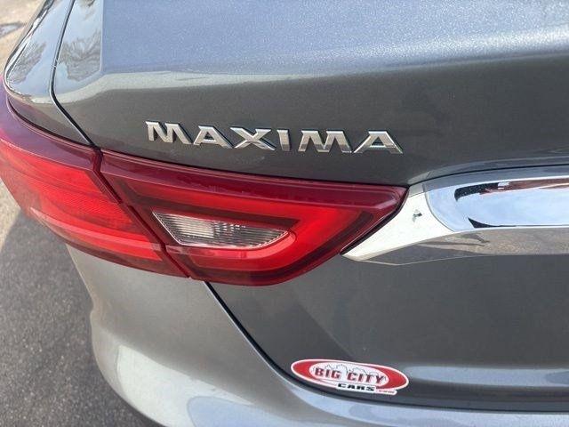 Nissan Maxima  2017