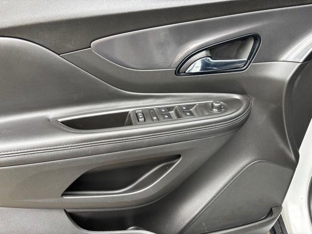 Buick Encore  2020