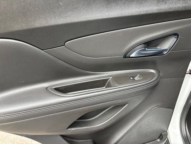 Buick Encore  2020