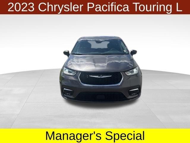 Chrysler Pacifica Touring L 2023