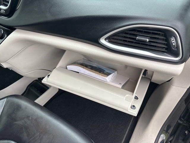 Chrysler Pacifica  2023