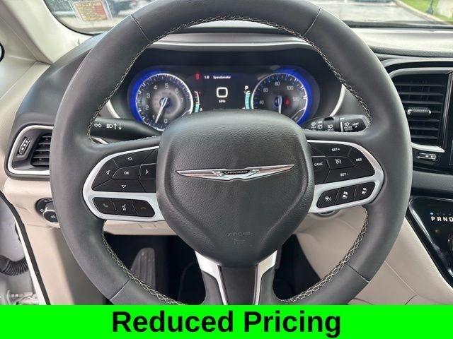 Chrysler Pacifica Touring L 2023
