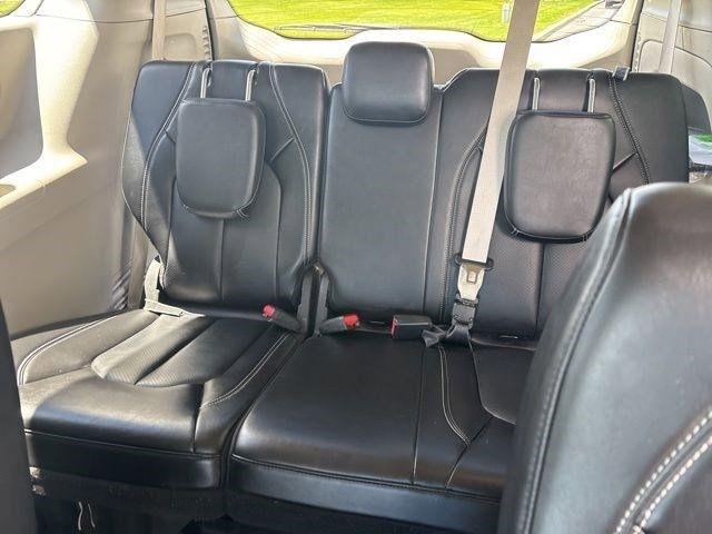 Chrysler Pacifica  2023