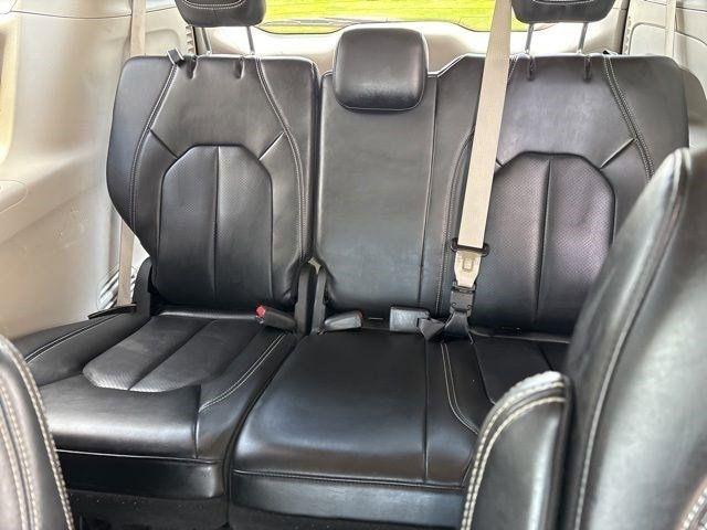 Chrysler Pacifica  2023