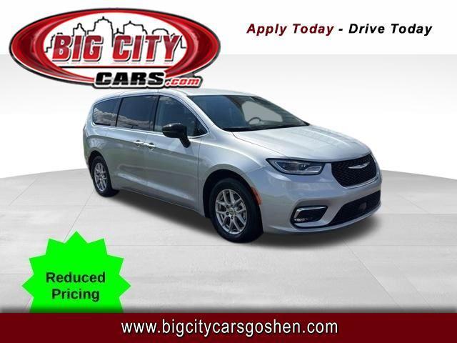 Chrysler Pacifica Touring L 2024