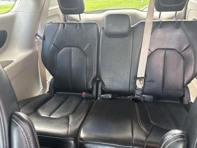 Chrysler Pacifica  2024