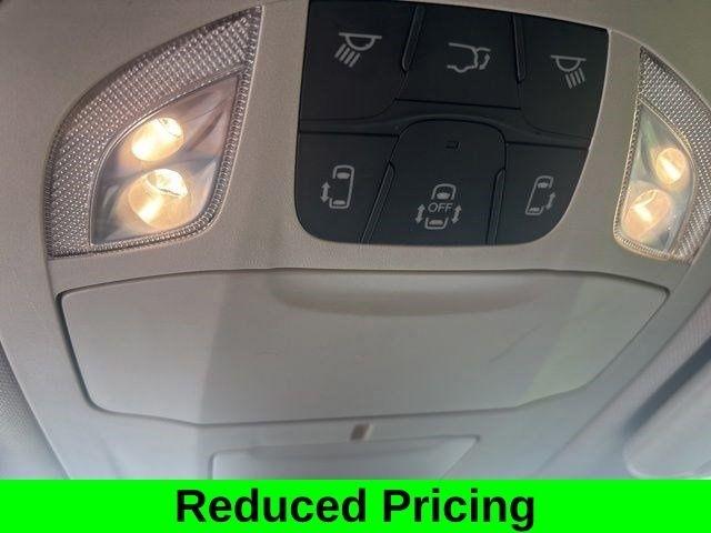 Chrysler Pacifica Touring L 2024