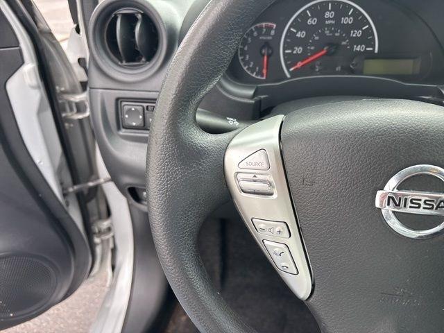 Nissan Versa  2019