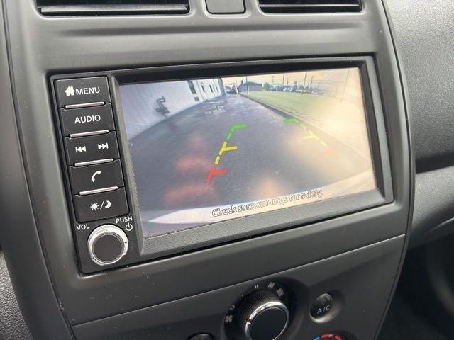 Nissan Versa  2019