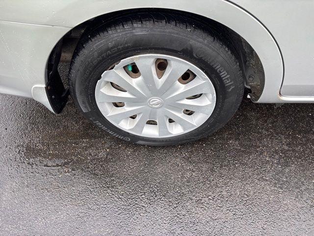 Nissan Versa  2019