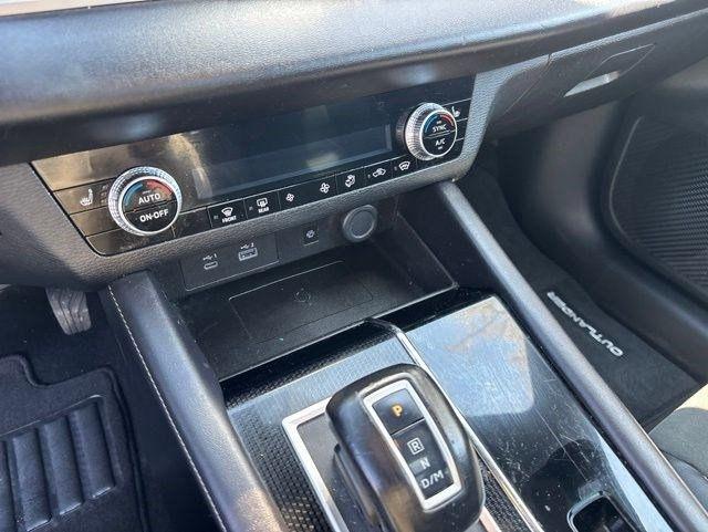 Mitsubishi Outlander  2022