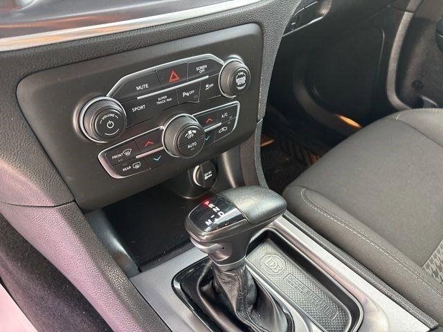 Dodge Charger  2021