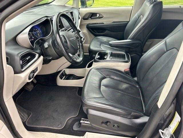 Chrysler Pacifica  2021