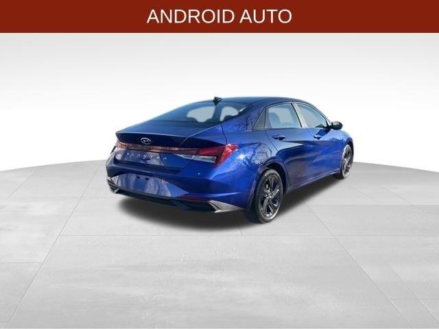 Hyundai Elantra  2023