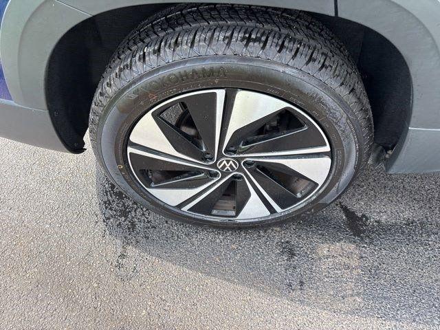 Volkswagen Taos  2023
