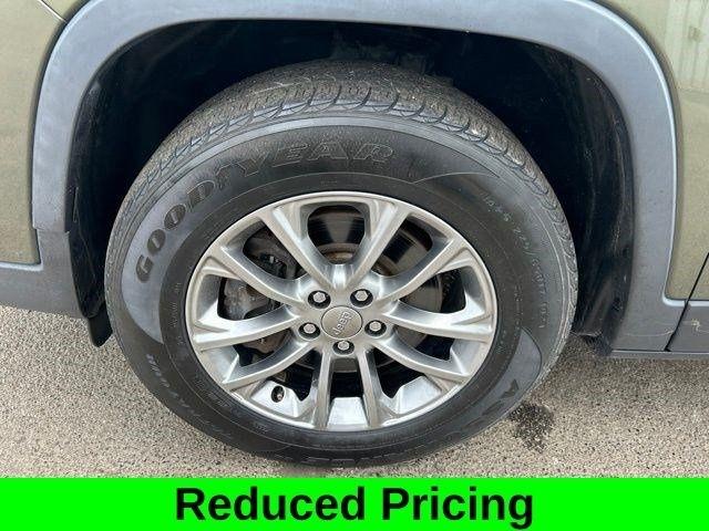 Jeep Cherokee Latitude Plus 4WD 2019
