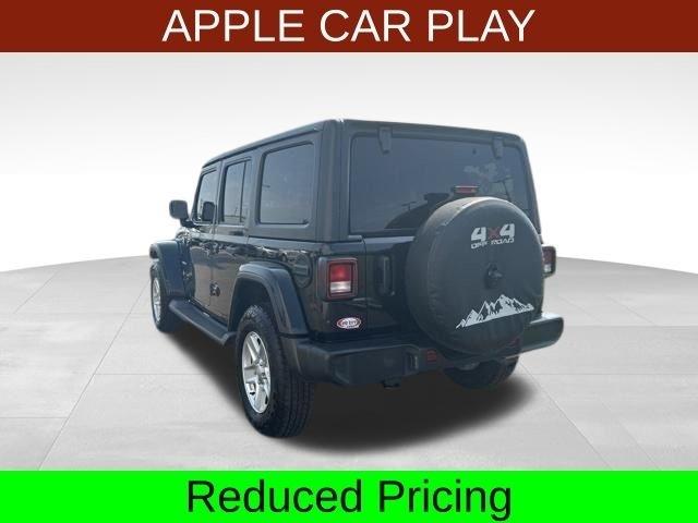 Jeep Wrangler Unlimited Sahara 4WD 2021