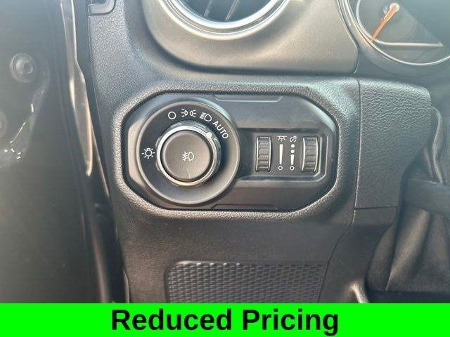Jeep Wrangler Unlimited Sahara 4WD 2021