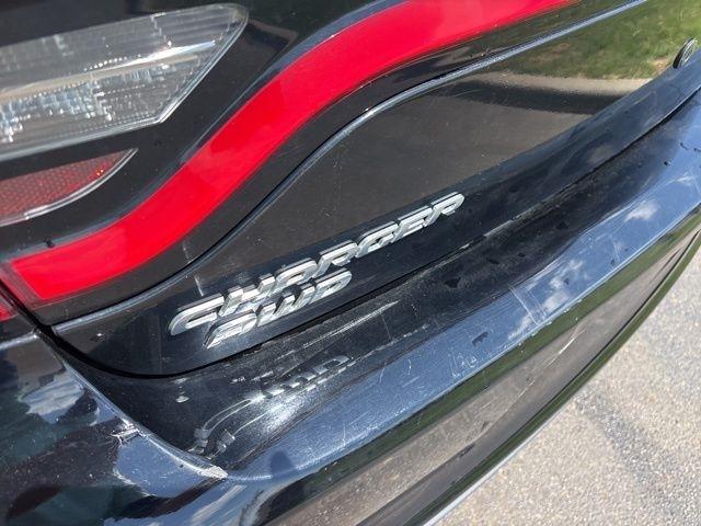 Dodge Charger  2017