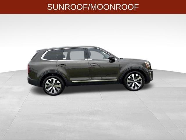 Kia Telluride  2022