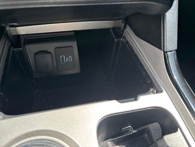 Ford Explorer  2022