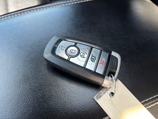 Ford Explorer  2022