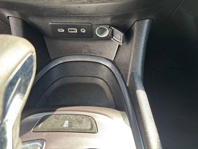 Chevrolet Malibu  2023