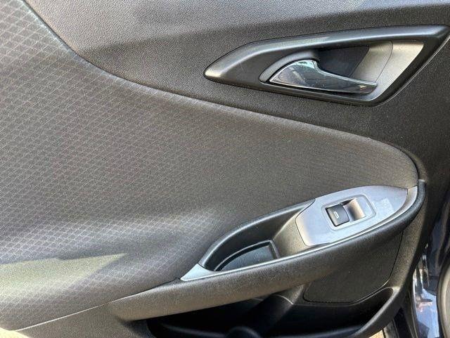 Chevrolet Malibu  2023